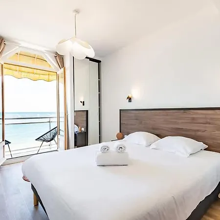 Les Pieds Dans L'Eau - Appartment 1 - Vue Mer Cancale Exterior photo